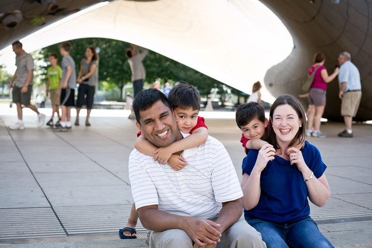 Family Vacation Photos at Chicago’s Bean