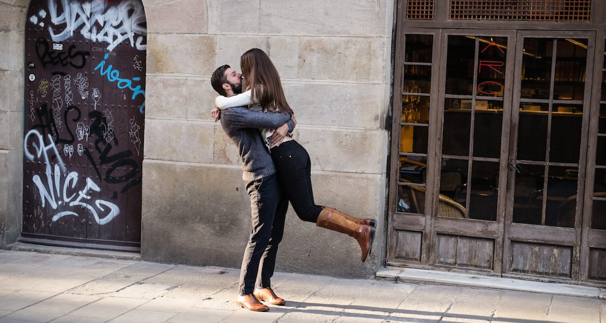 Capturing Timeless Engagement Photos in Barcelona