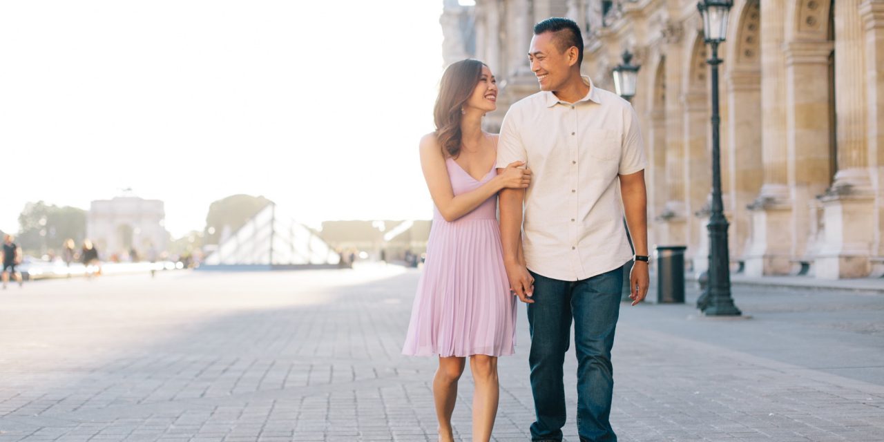 A Parisian Sunset Engagement Session