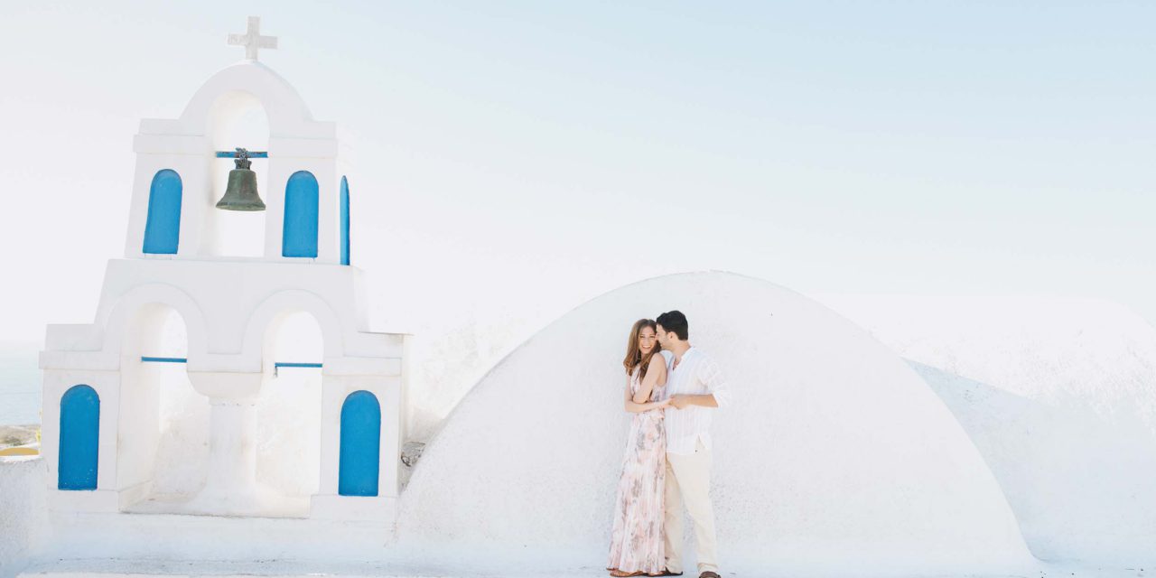 How to Honeymoon in Santorini