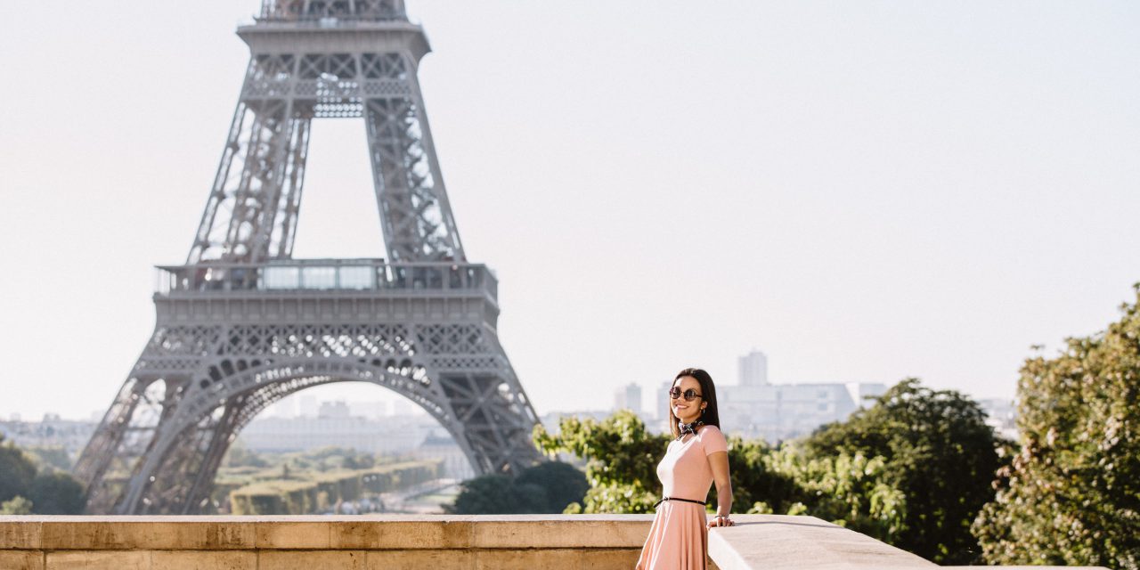 50 Photos of the Eiffel Tower That Will Make You Buy a Ticket to Paris Right Now