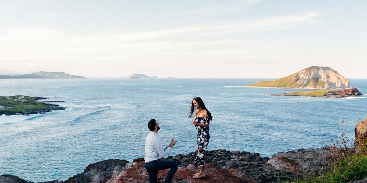 A Dreamy Honolulu Proposal Overlooking the Coast