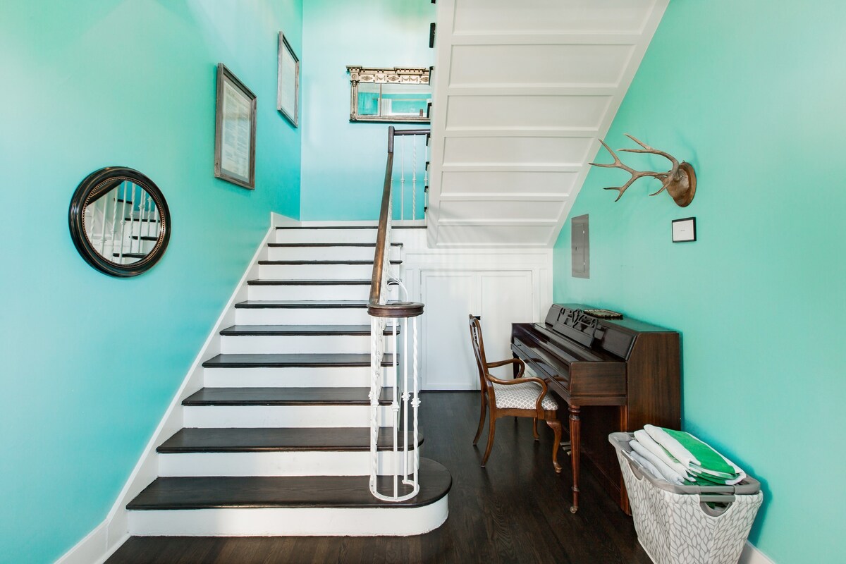 bachelorettes in Austin, Texas