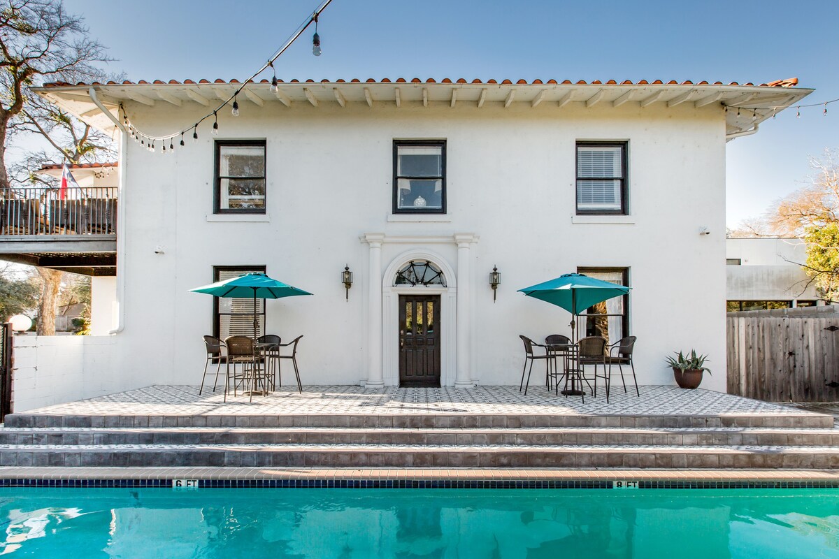 bachelorettes in Austin, Texas