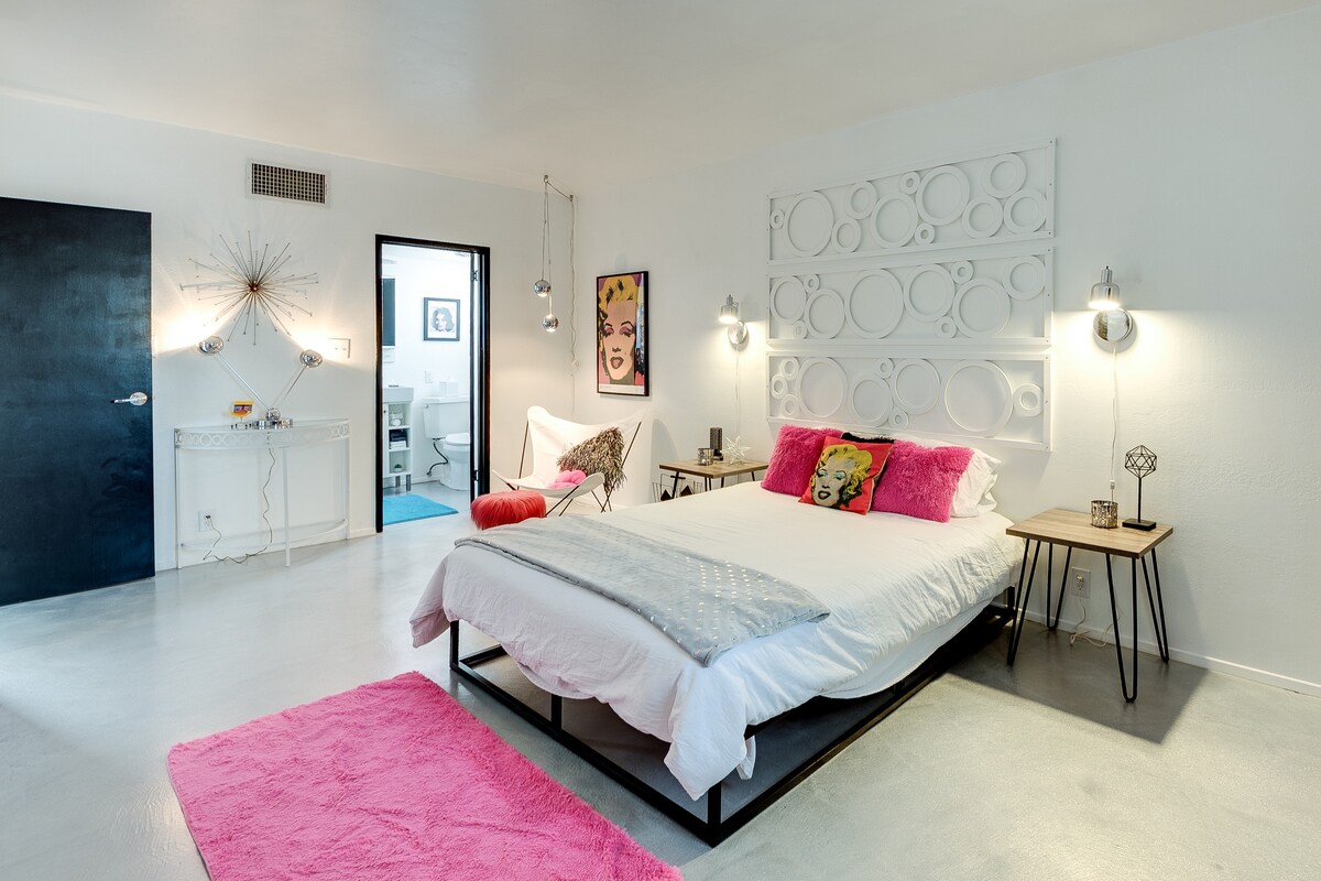 bachelorettes in Austin, Texas