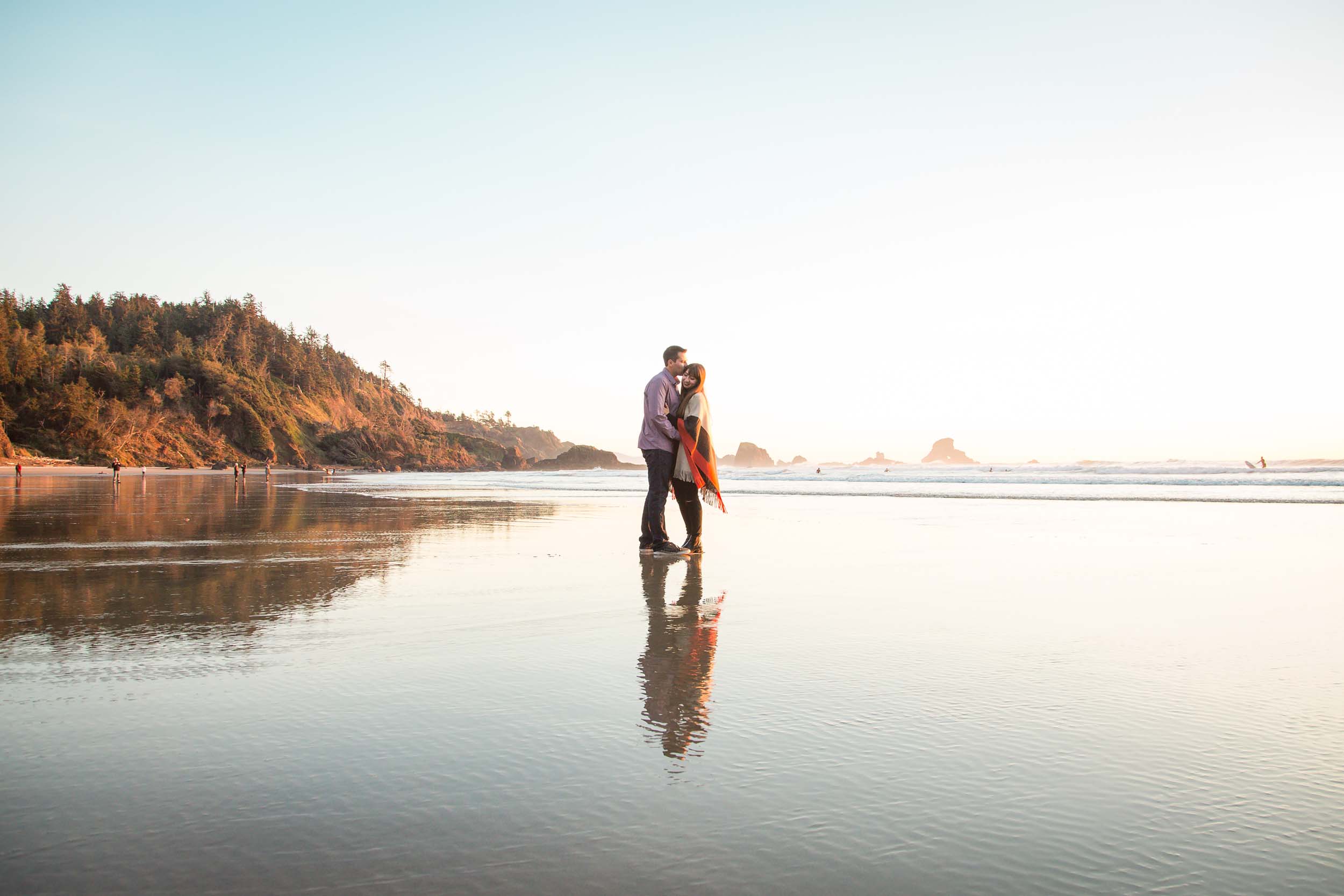 A Gorgeous Portland Beach Proposal on a Hidden Slice of Paradise
