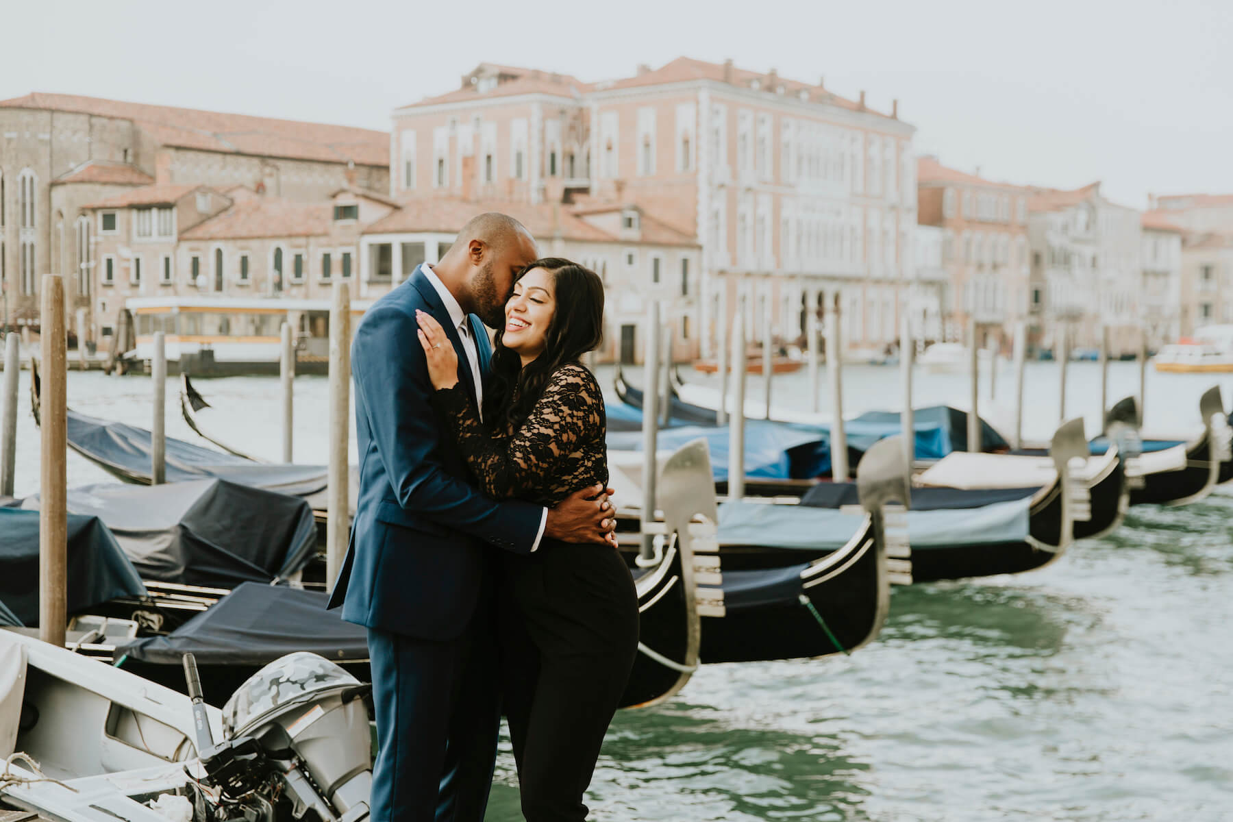 Couple proposal in Venice, Italy