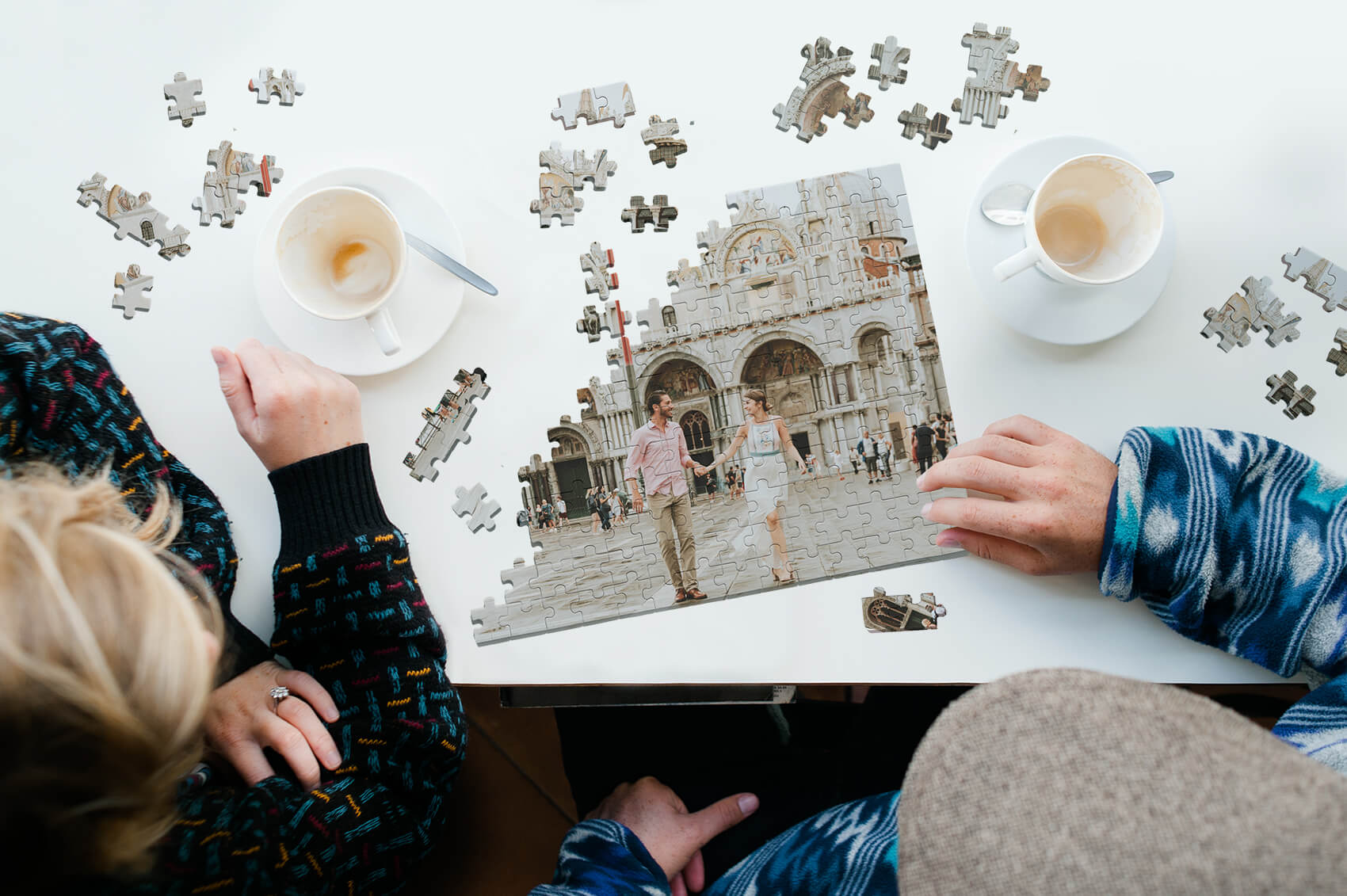 Photo puzzle flytographer