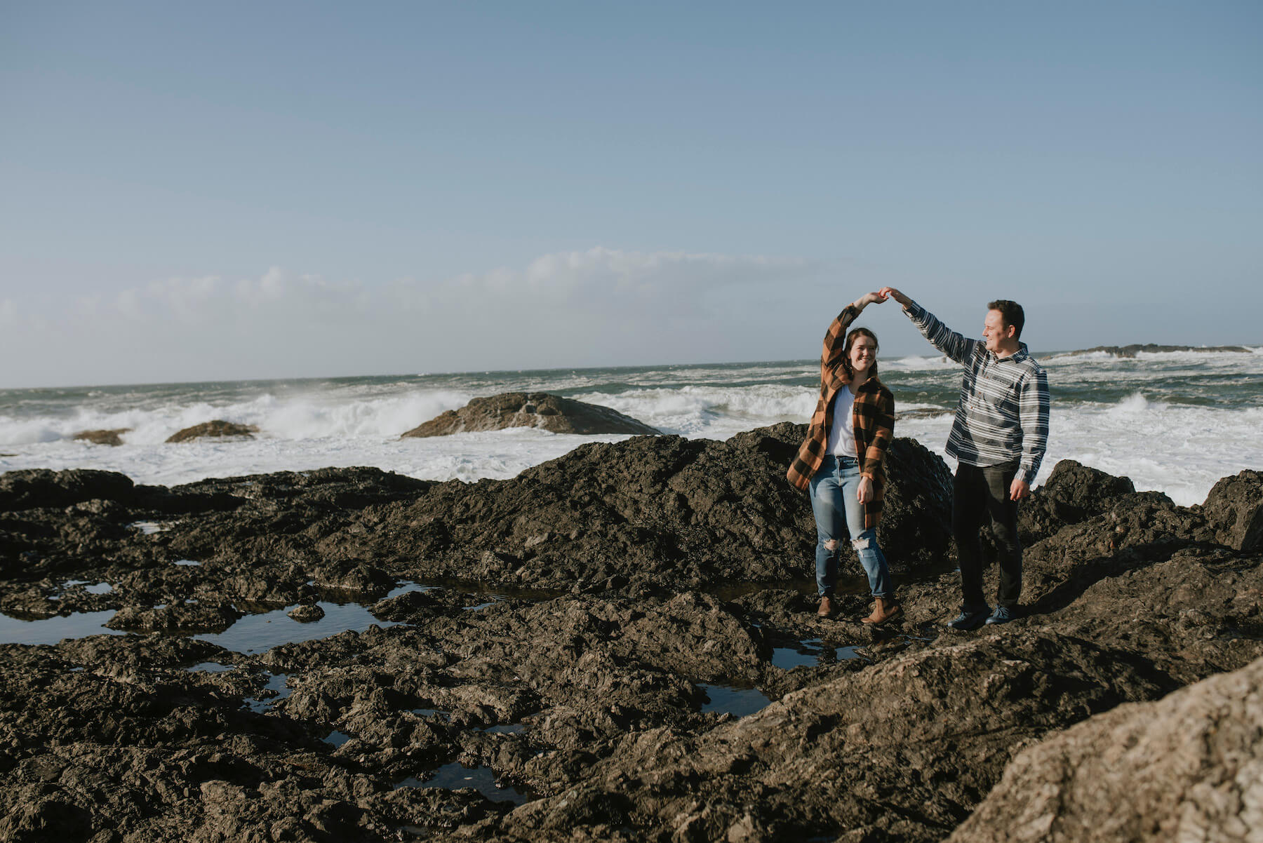 couple on vacation, surprise proposal in Tofino British Columbia Canada