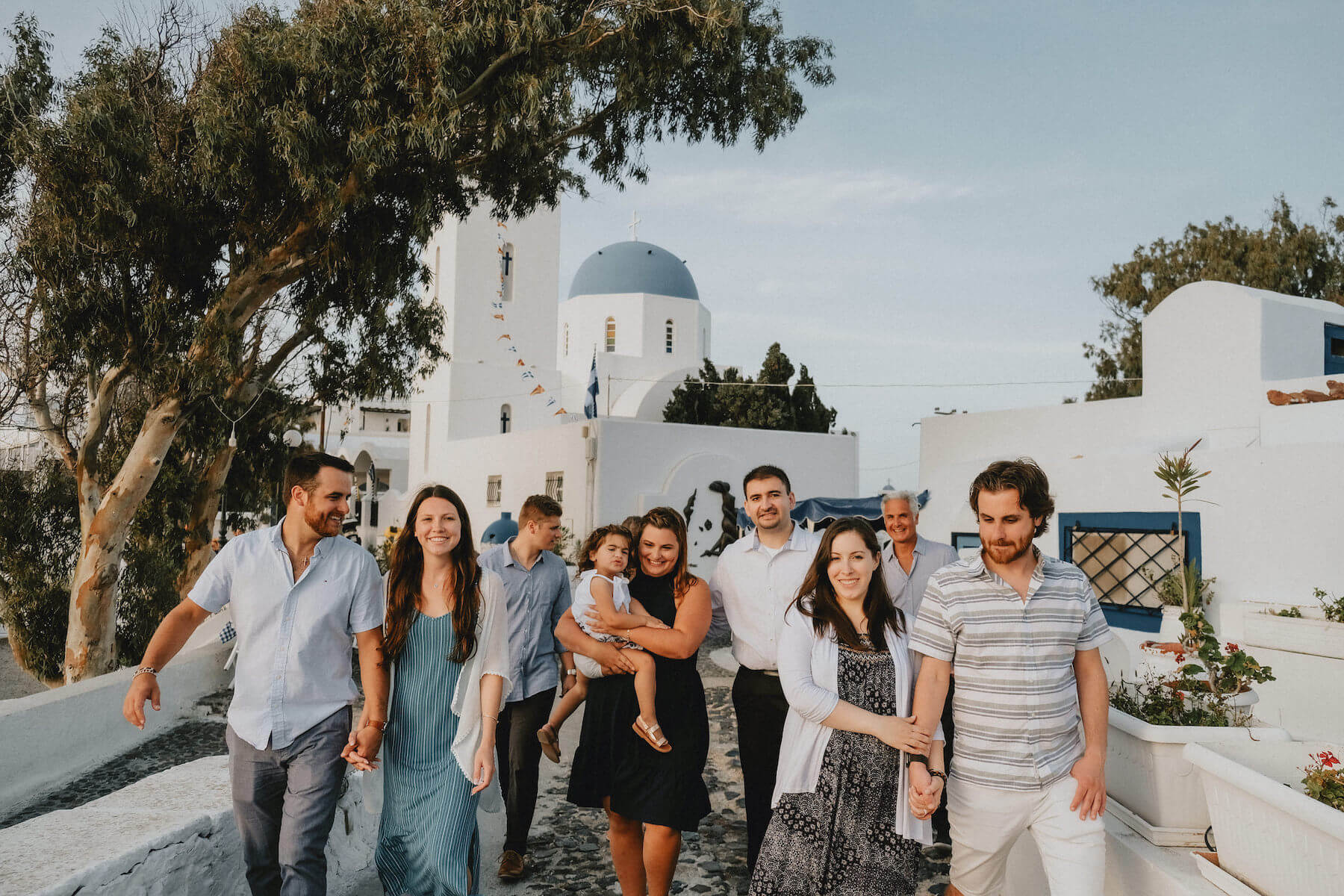 5 Family Reunion Ideas & Large Group Photo Tips