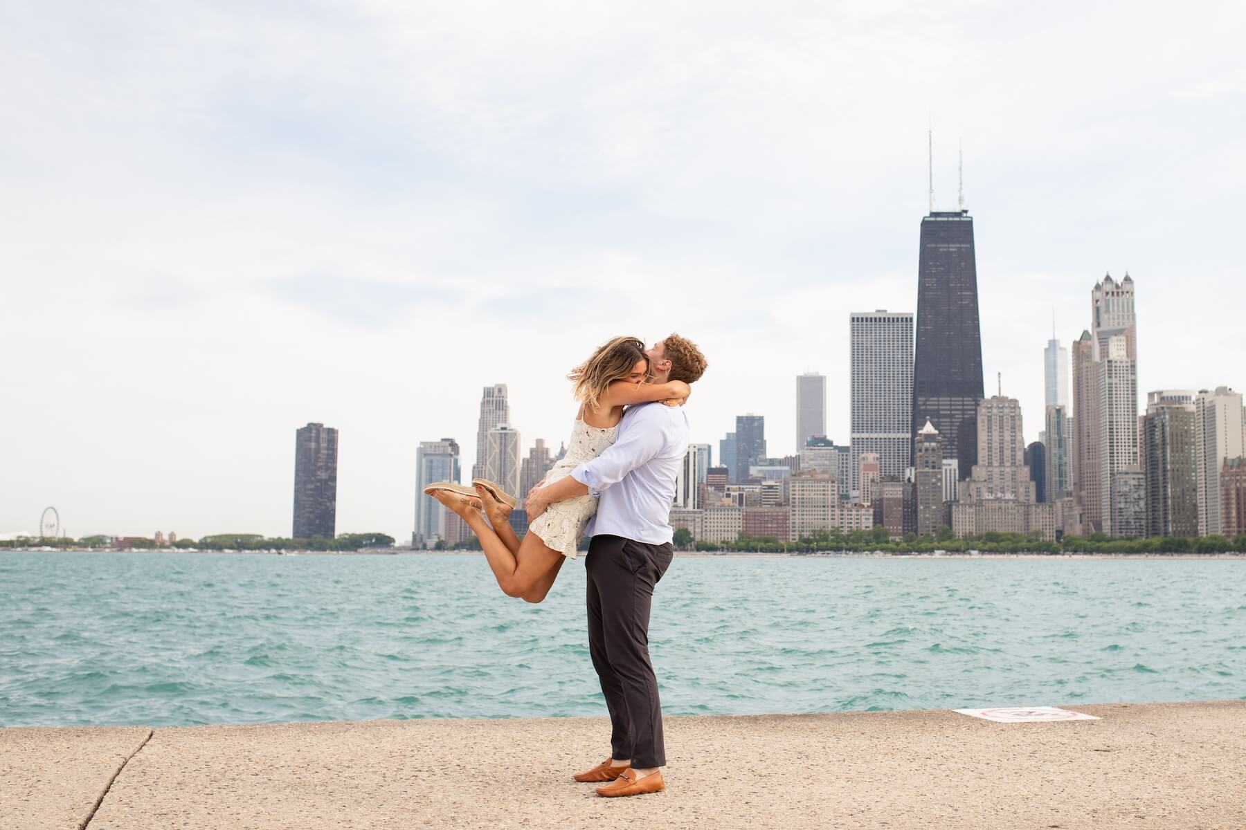 How to Find the Best Chicago Engagement Photographer