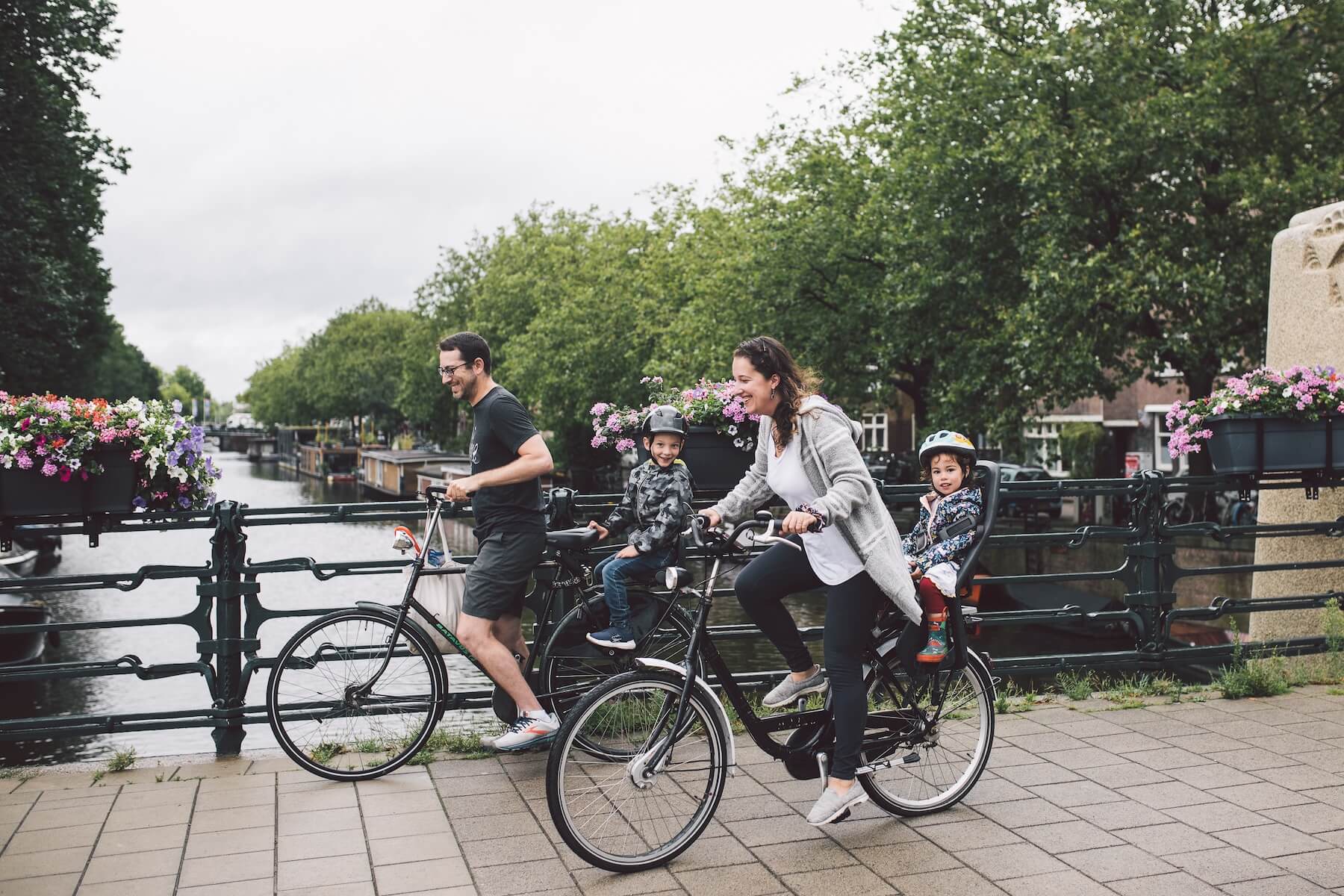 Top 10 Creative Summer Photoshoot Ideas