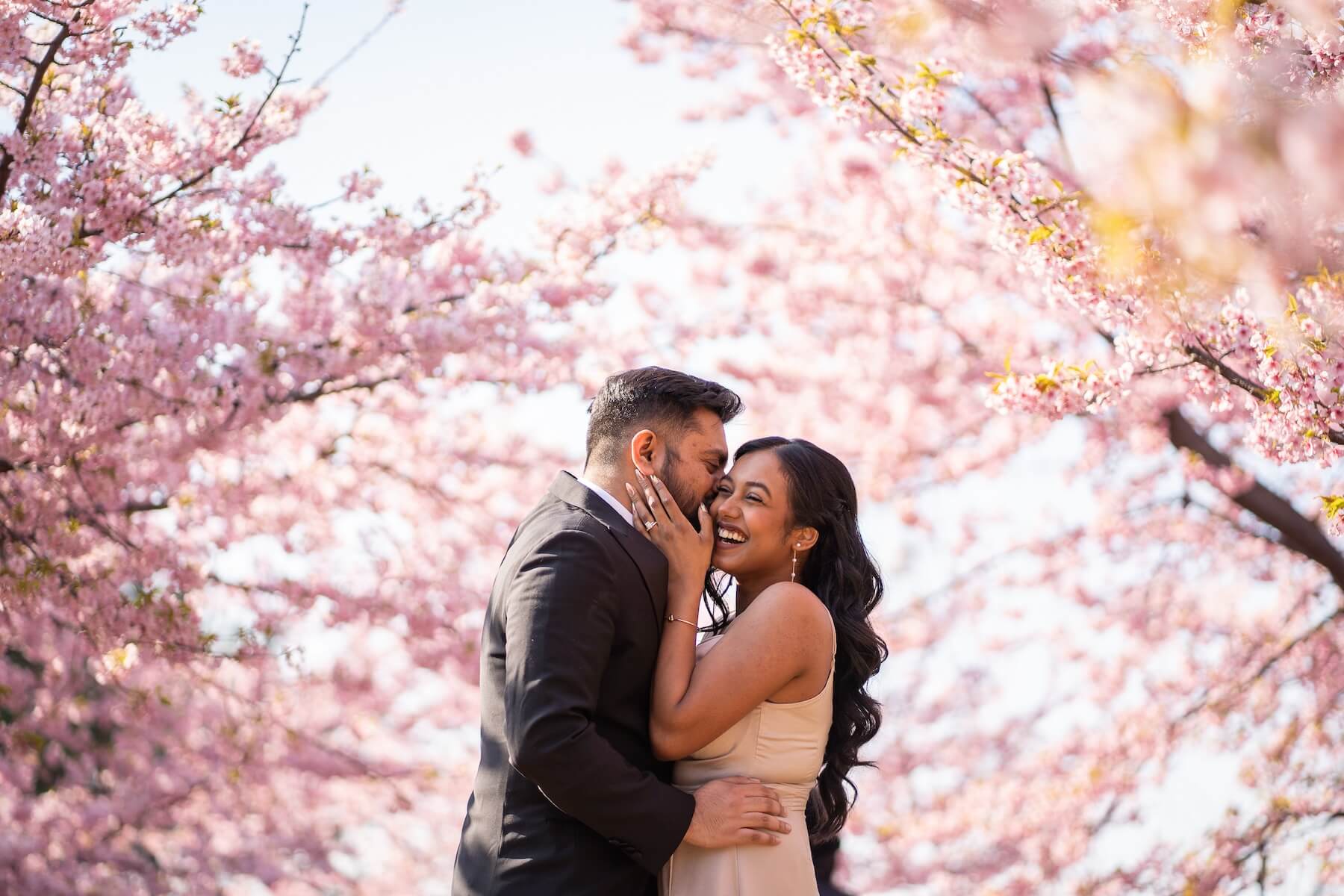 Photographer Guide: How to Pose Couples