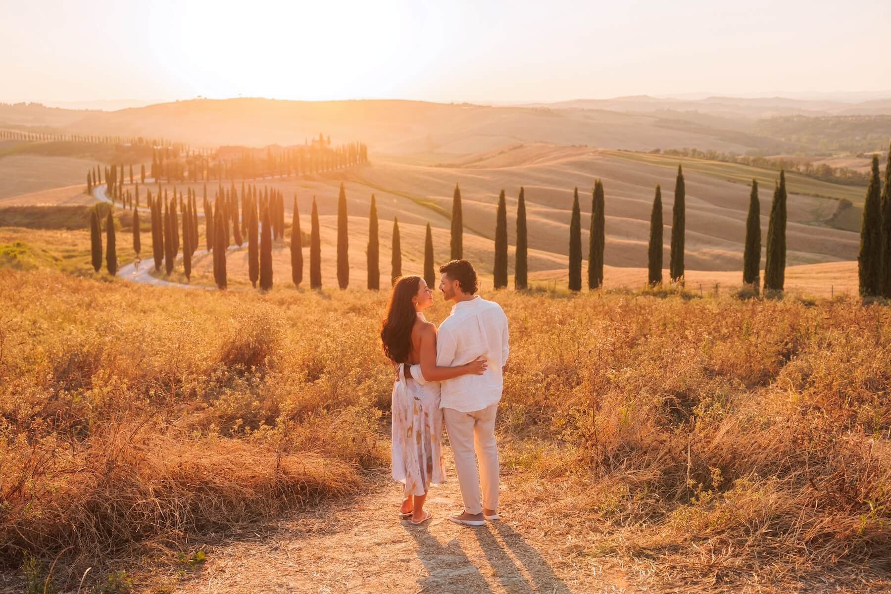 Golden Hour: The Best Time to Take Pictures Outside