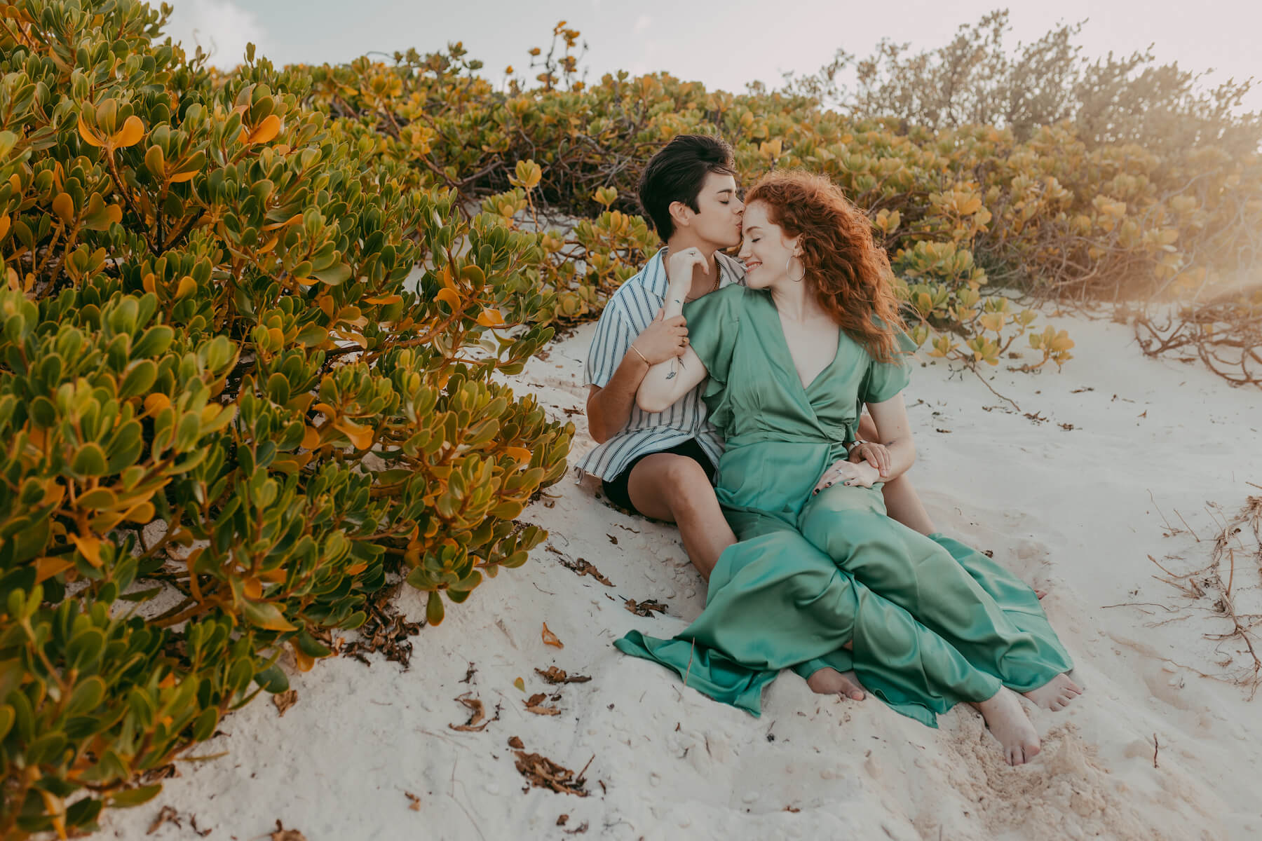 Best Beach Poses for Your Vacation Photoshoot