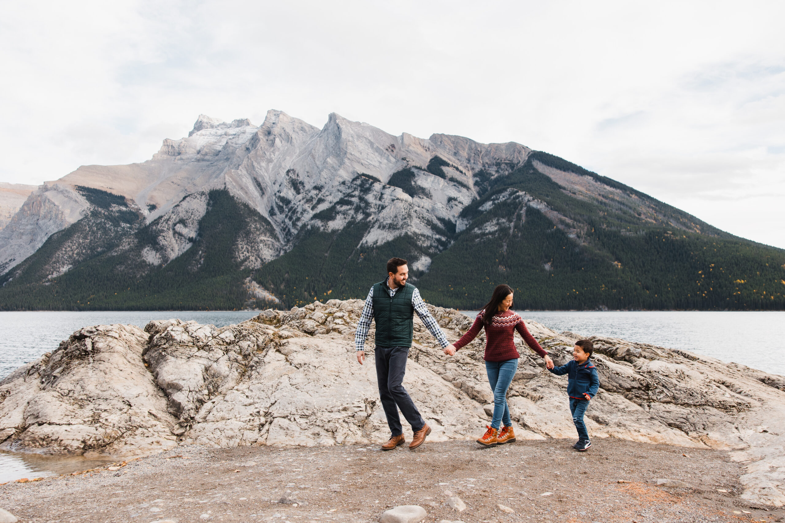 Top 10 Last-Minute Gift Ideas for the Traveller