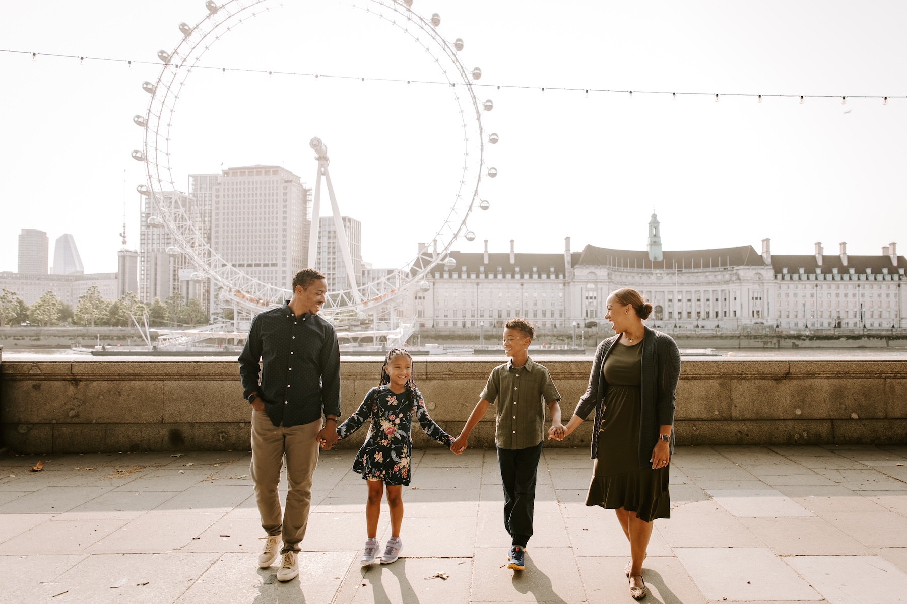 Photoshoot Locations: How to Choose the Perfect Flytographer Route