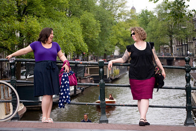 Vacation Photographer Amsterdam. Flytographer. Unique Vacation Photgrapher