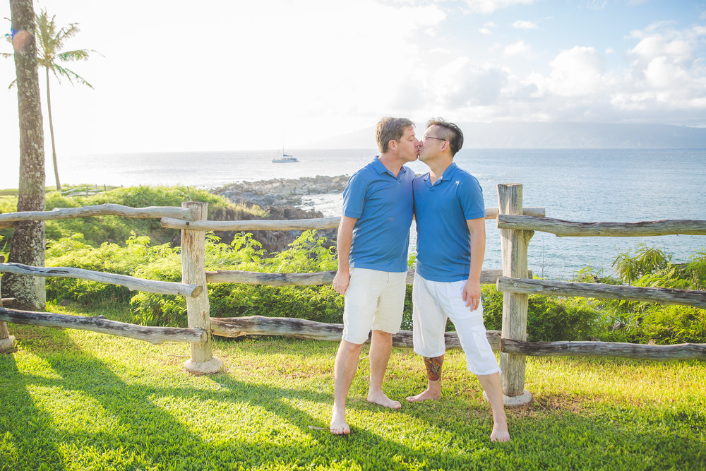 Flytographer Wendy in Maui