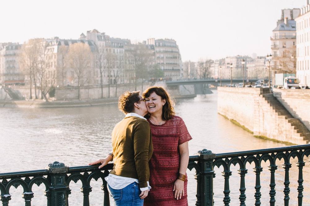 Flytographer Olga in Paris