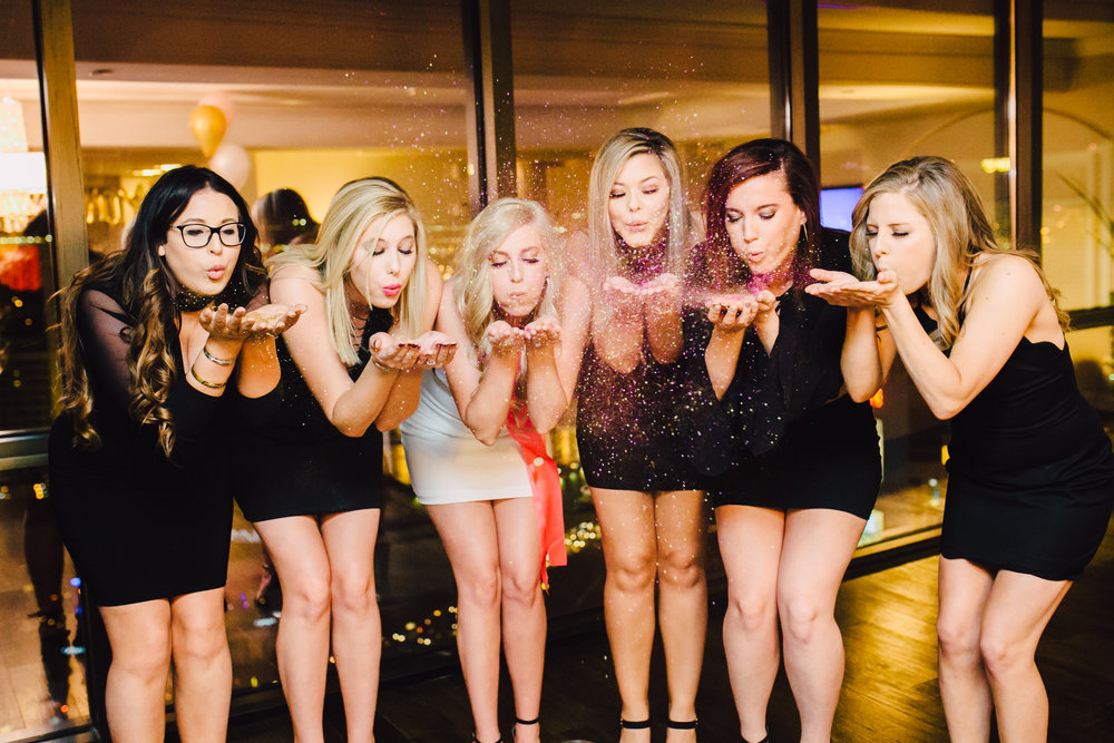 20 Amazing Photos To Inspire Your Bachelorette Party. 